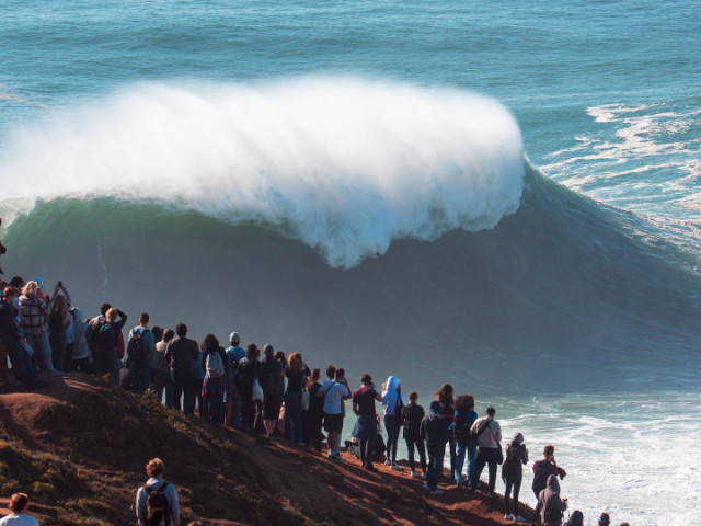 あのナザレにサーフィン禁止令が発令 The Surf News サーフニュース